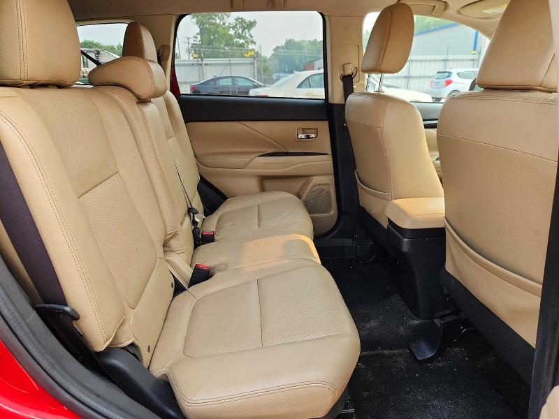Photo 11 from auction – 2016 MITSUBISHI OUTLANDER with VIN JA4AD3A33GZ005261