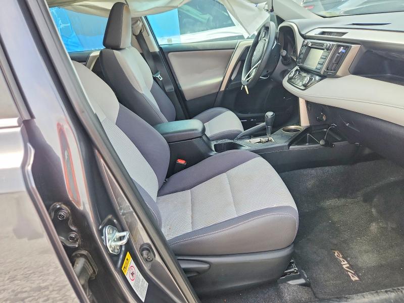 Photo 7 from auction – 2015 TOYOTA RAV4 with VIN 2T3WFREV4FW157505