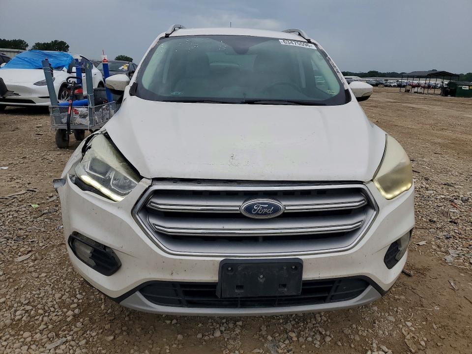 Photo 5 from auction – 2017 FORD ESCAPE with VIN 1FMCU9J99HUA60054