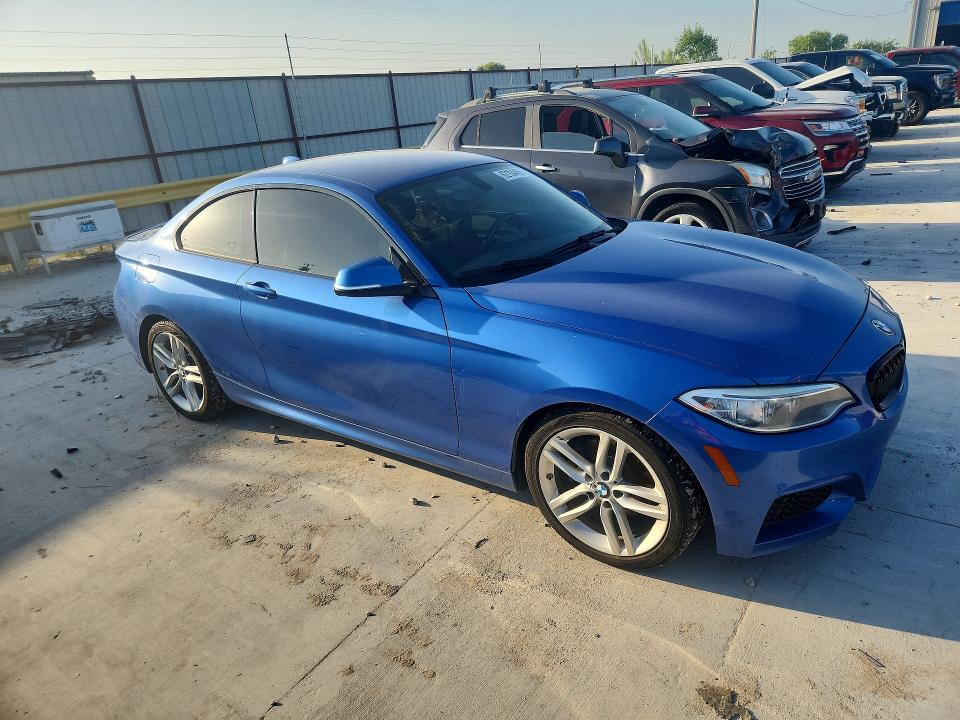 Photo 4 from auction – 2015 BMW 228 with VIN WBA1F5C51FV257426