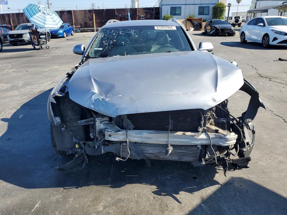 Photo 5 from auction – 2016 AUDI A4 ALLROAD with VIN WA1UFAFL8GA006280