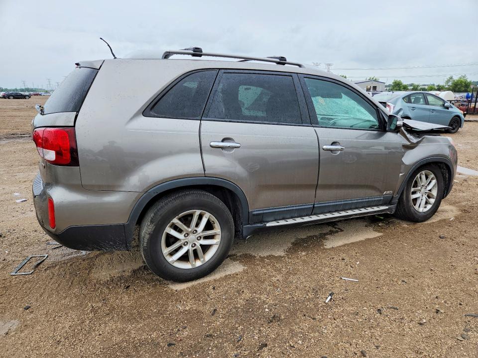 Photo 3 from auction – 2014 KIA SORENTO with VIN 5XYKTDA60EG502227