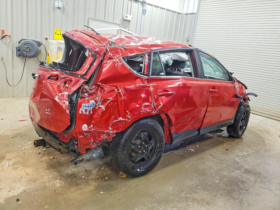 Photo 3 from auction – 2014 TOYOTA RAV4 with VIN 2T3BFREV9EW149364