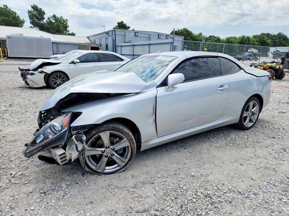 LEXUS IS 2013 with VIN JTHFF2C23D2526746 - Photo from auction