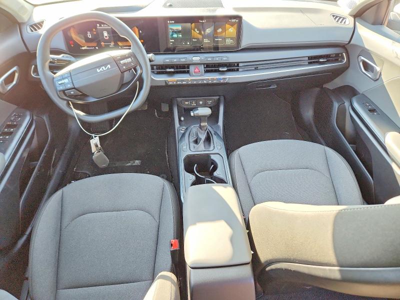 Photo 8 from auction – 2025 KIA K4 with VIN 3KPFT4DE4SE181547