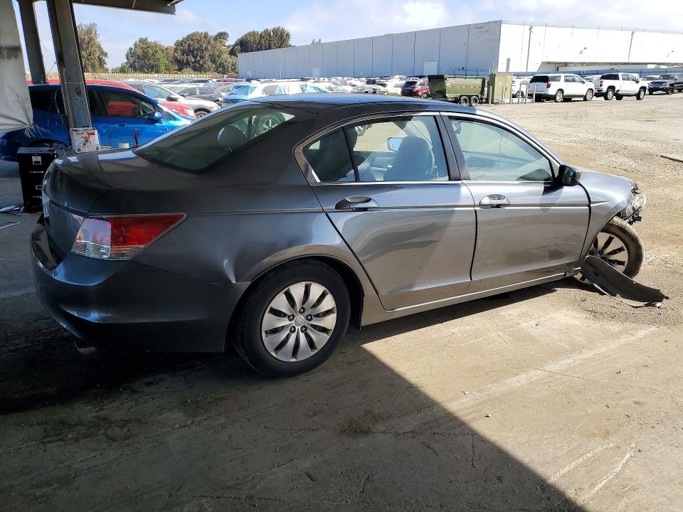 Photo 3 from auction – 2010 HONDA ACCORD with VIN 1HGCP2F34AA189612