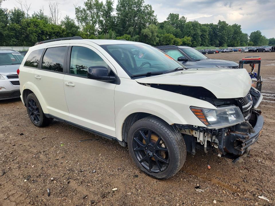 Zdjęcie 4 z aukcji – 2016 DODGE JOURNEY z VIN 3C4PDCCG8GT165644