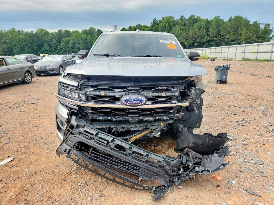 Photo 5 from auction – 2022 FORD EXPEDITION with VIN 1FMJU2AT5NEA41484