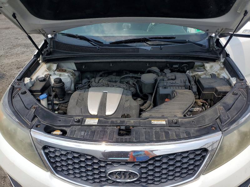 Photo 12 from auction – 2011 KIA SORENTO with VIN 5XYKTDA23BG178439