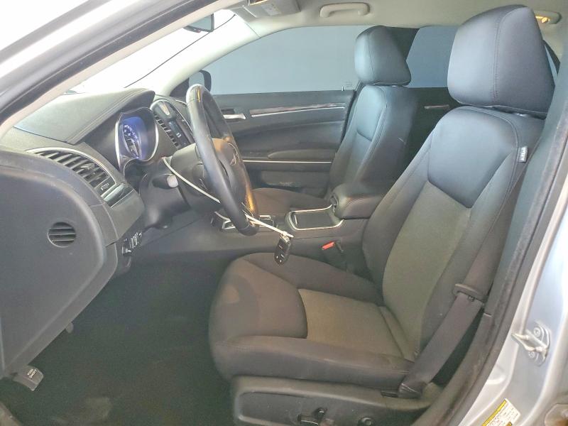 Photo 7 from auction – 2020 CHRYSLER 300 with VIN 2C3CCAAG3LH137606