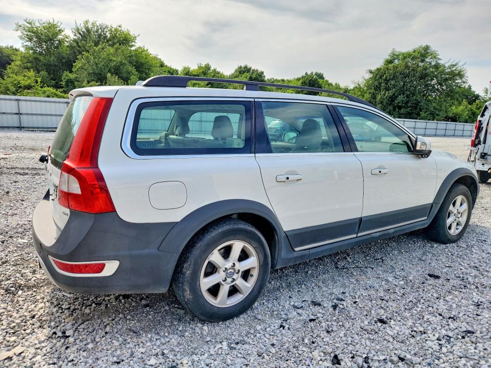 Photo 3 from auction – 2011 VOLVO XC70 with VIN YV4952BZ1B1094951