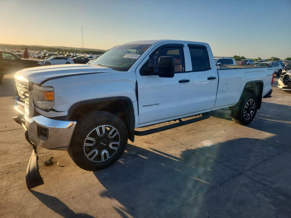 Photo 1 from auction – 2015 GMC SIERRA with VIN 1GT22XEG9FZ100247