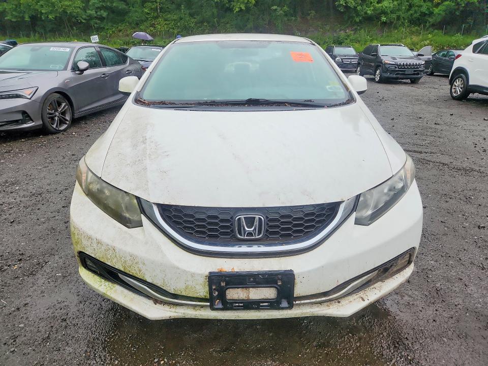صورة رقم 5 من المزاد - 2013 HONDA CIVIC مع VIN 2HGFB2F5XDH522656