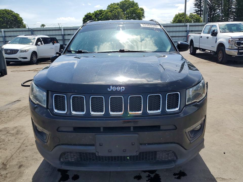 Photo 5 from auction – 2019 JEEP COMPASS with VIN 3C4NJCBB1KT614211
