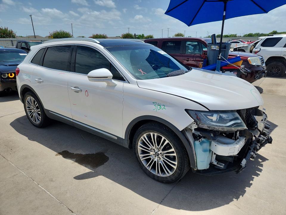 Photo 4 from auction – 2016 LINCOLN MKX with VIN 2LMTJ6LR7GBL53965