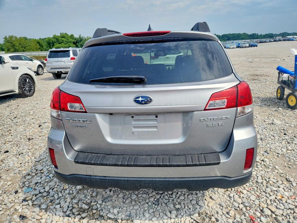 Photo 6 from auction – 2011 SUBARU OUTBACK with VIN 4S4BRELC7B2350651