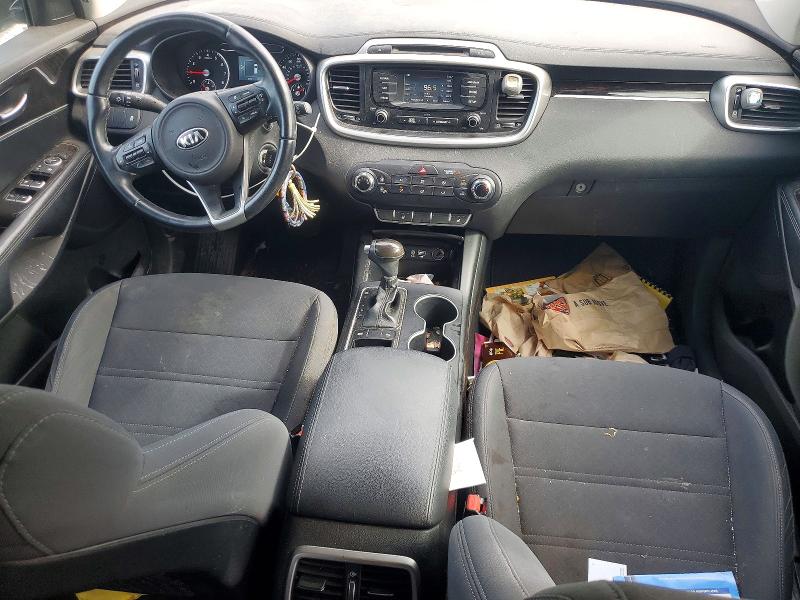 Photo 8 from auction – 2016 KIA SORENTO with VIN 5XYPG4A34GG169209