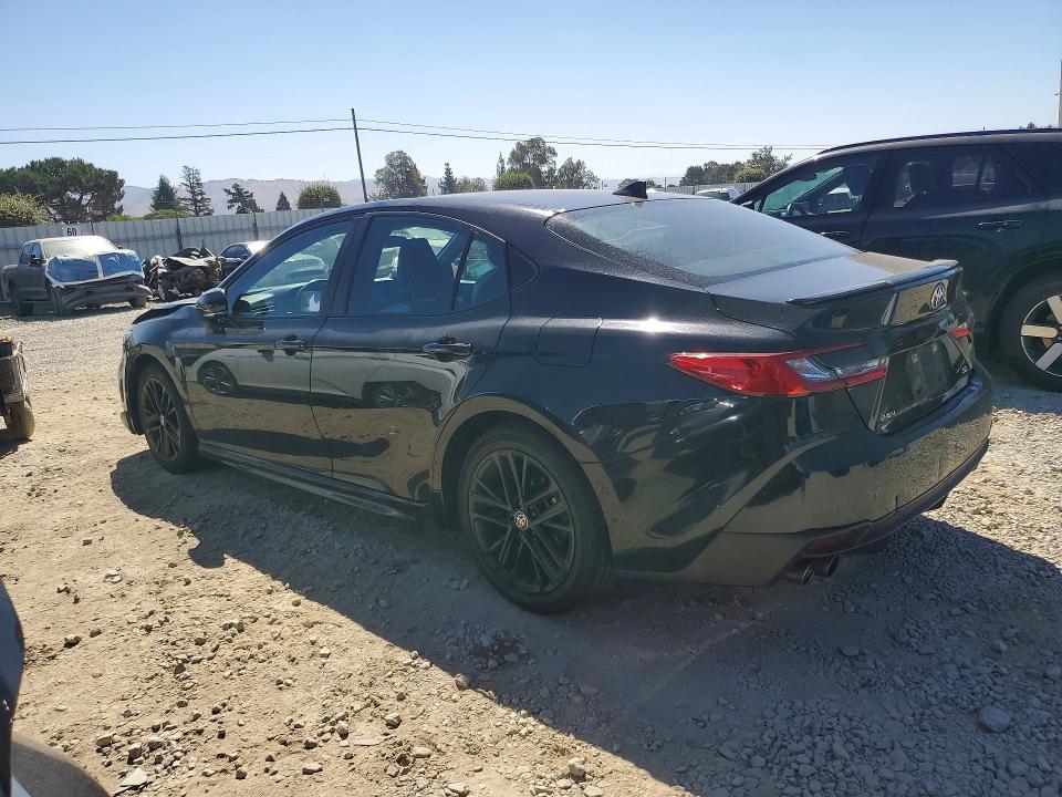 Photo 2 from auction – 2025 TOYOTA CAMRY with VIN 4T1DAACK2SU564984
