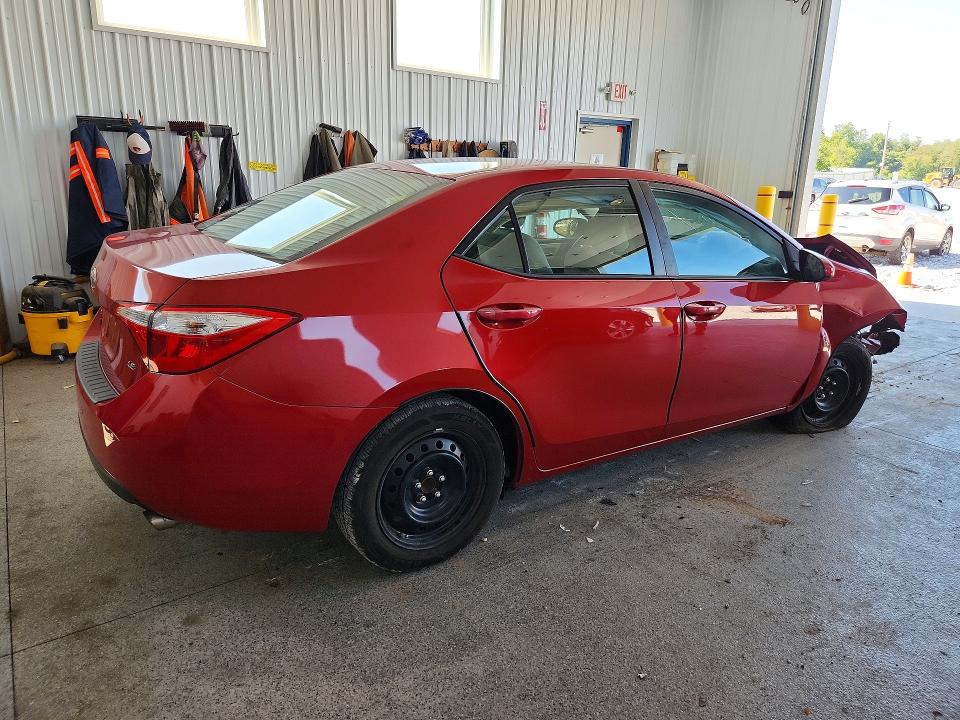 Photo 3 from auction – 2015 TOYOTA COROLLA with VIN 5YFBURHE4FP339893