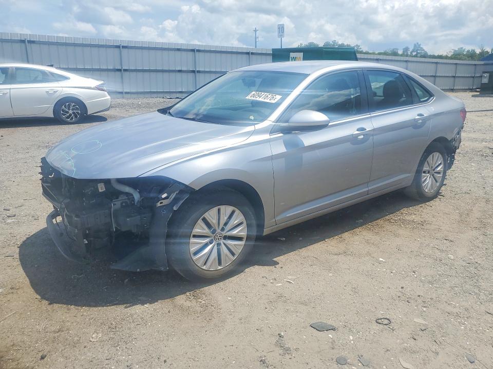VOLKSWAGEN JETTA 2019 with VIN 3VWC57BU2KM248688 - Photo from auction