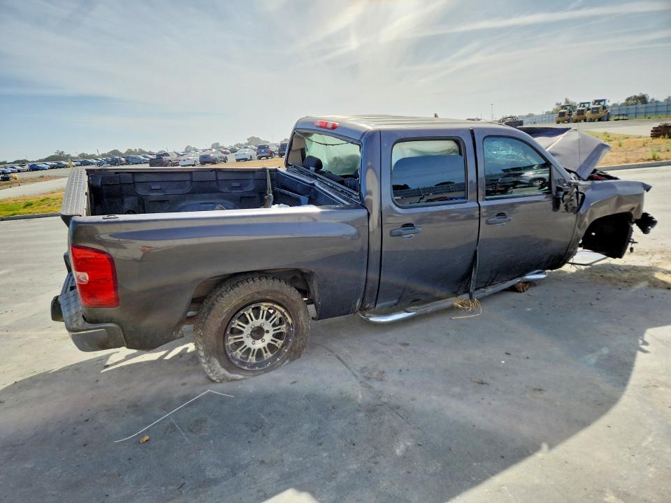 Photo 3 from auction – 2011 CHEVROLET SILVERADO with VIN 3GCPCREA9BG267549