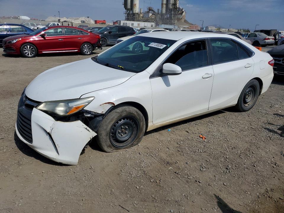TOYOTA CAMRY 2016 with VIN 4T1BF1FK2GU239795 - Photo from auction
