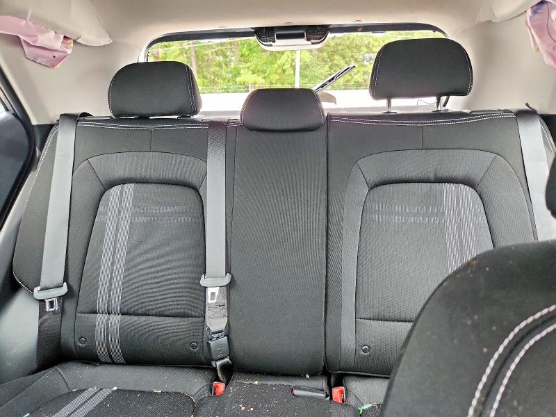 Photo 10 from auction – 2025 HYUNDAI VENUE with VIN KMHRC8A36SU387585