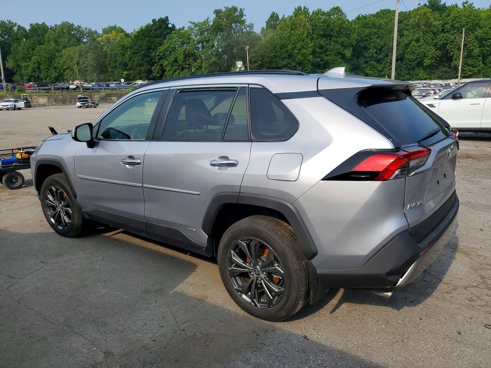 Photo 2 from auction – 2023 TOYOTA RAV4 with VIN 4T3D6RFV9PU134969