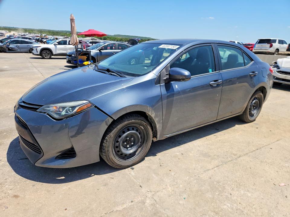 TOYOTA COROLLA 2018 with VIN 2T1BURHE3JC072397 - Photo from auction