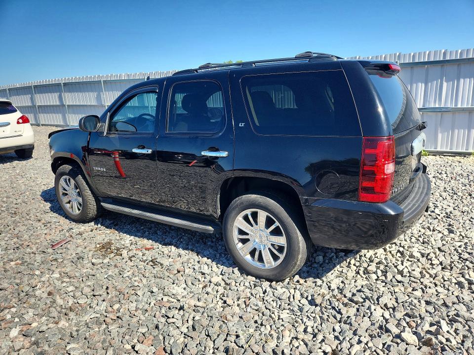 Photo 2 from auction – 2011 CHEVROLET TAHOE with VIN 1GNSKBE06BR346003