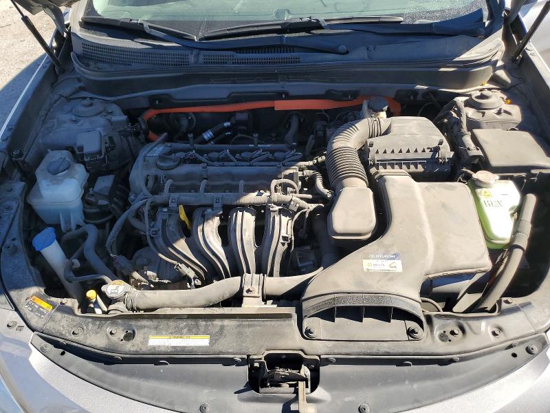 Photo 11 from auction – 2013 HYUNDAI SONATA with VIN KMHEC4A40DA075590