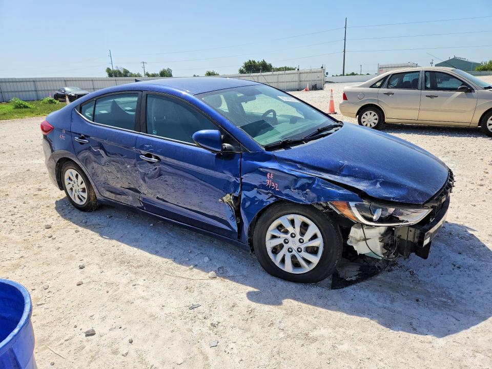 Photo 4 from auction – 2017 HYUNDAI ELANTRA with VIN 5NPD74LF2HH180469
