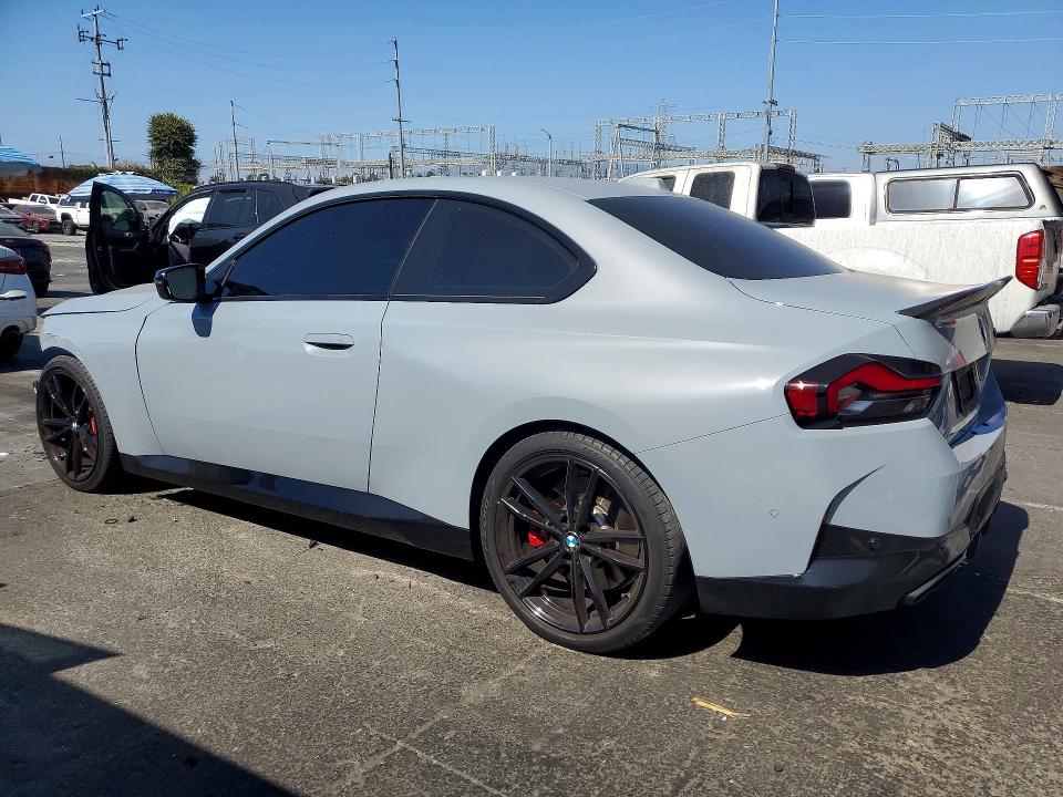 Photo 2 from auction – 2023 BMW M240I with VIN 3MW43CM07P8C91131