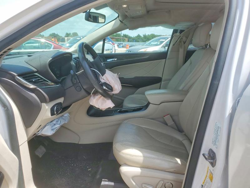 Photo 7 from auction – 2019 LINCOLN MKC with VIN 5LMCJ3C92KUL17529