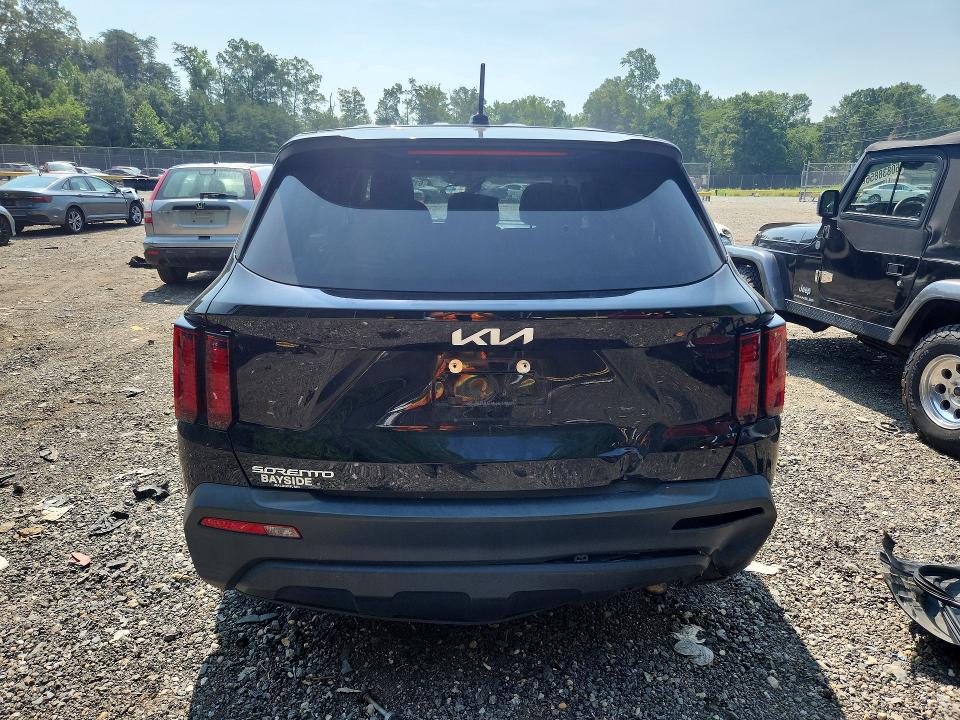 Photo 6 from auction – 2023 KIA SORENTO with VIN 5XYRG4LC1PG198043
