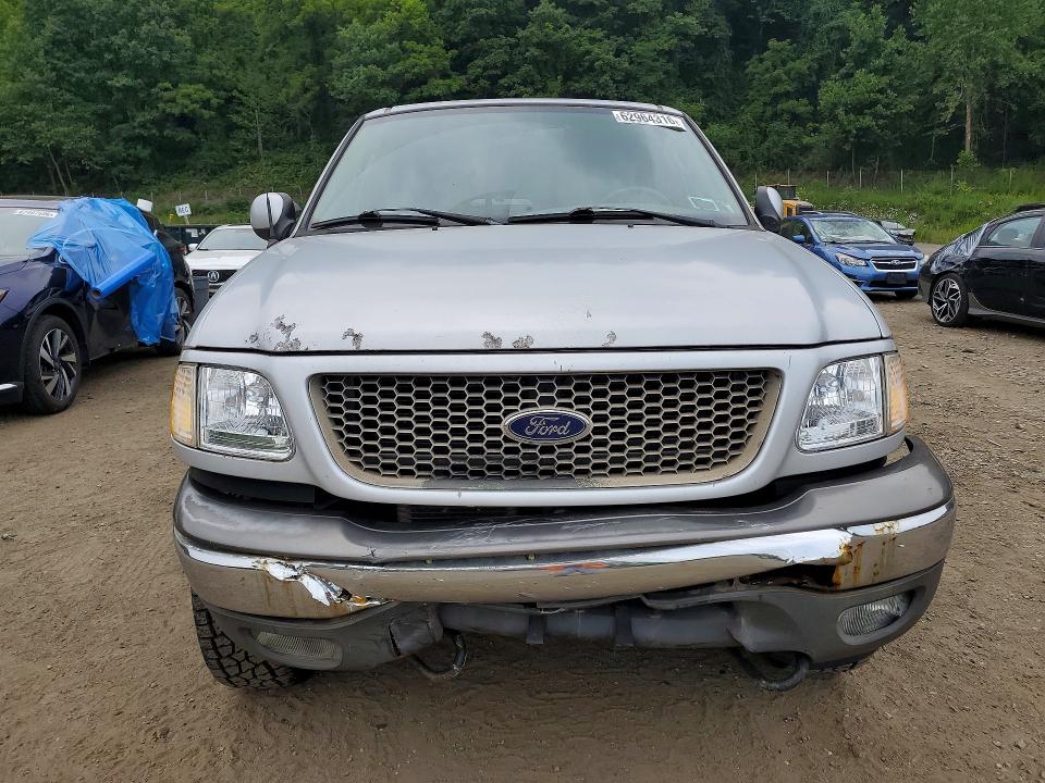 Photo 5 from auction – 2003 FORD F150 with VIN 1FTRX18L03NA92385