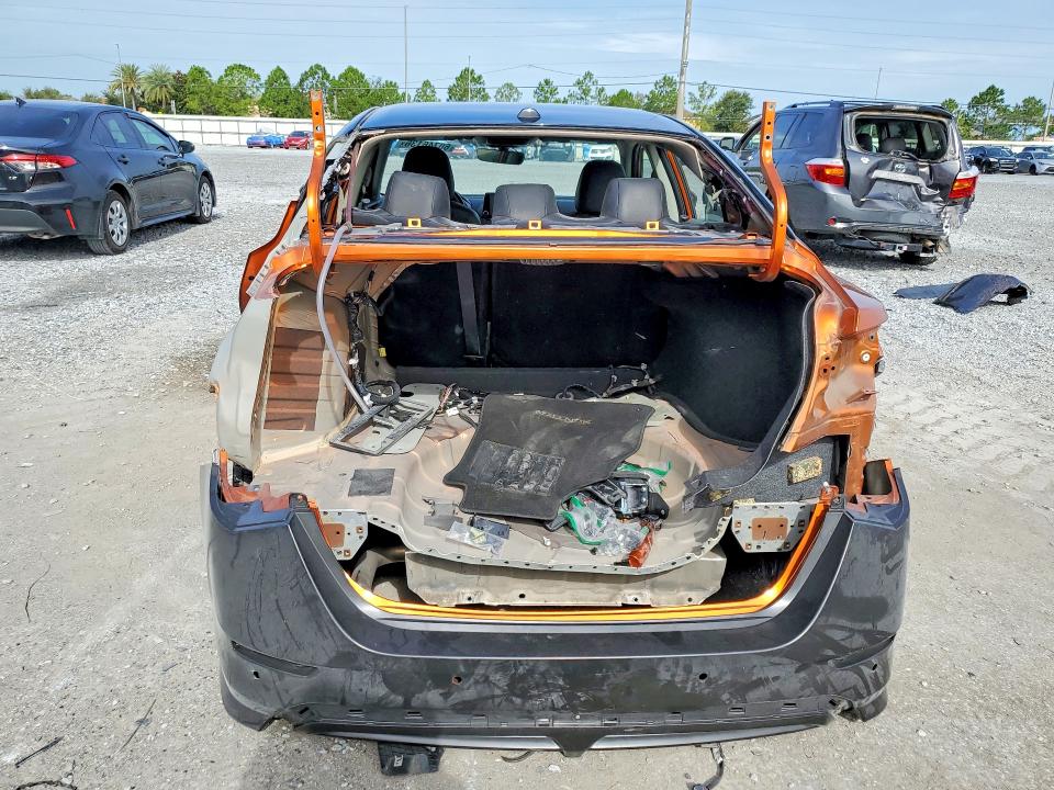 Photo 6 from auction – 2023 NISSAN SENTRA with VIN 3N1AB8DV2PY272989