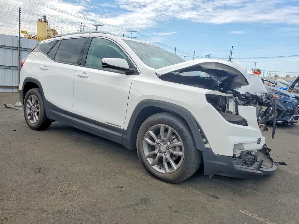 Photo 4 from auction – 2024 GMC TERRAIN with VIN 3GKALPEGXRL181302