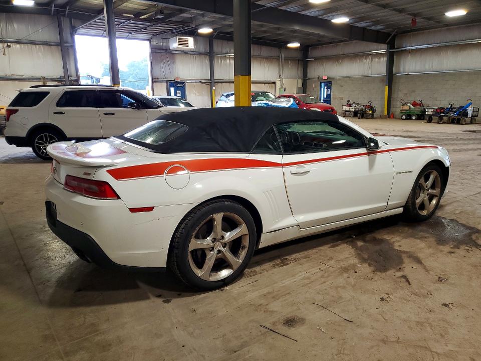Photo 3 from auction – 2015 CHEVROLET CAMARO with VIN 2G1FK3DJ1F9123712