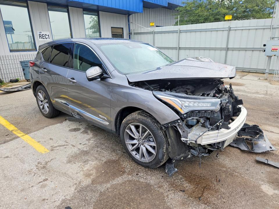 Photo 4 from auction – 2024 ACURA RDX with VIN 5J8TC2H5XRL017739