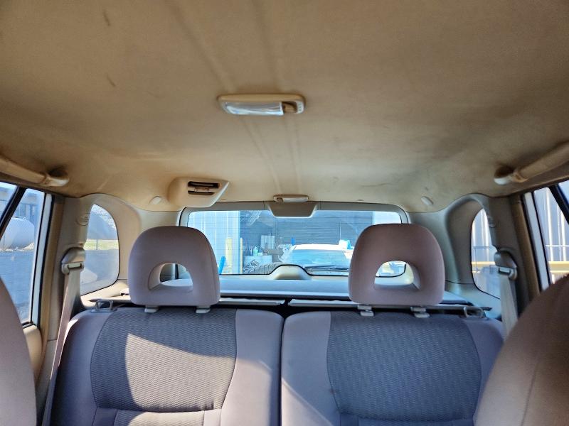 Photo 10 from auction – 2005 TOYOTA RAV4 with VIN JTEHD20VX50039700
