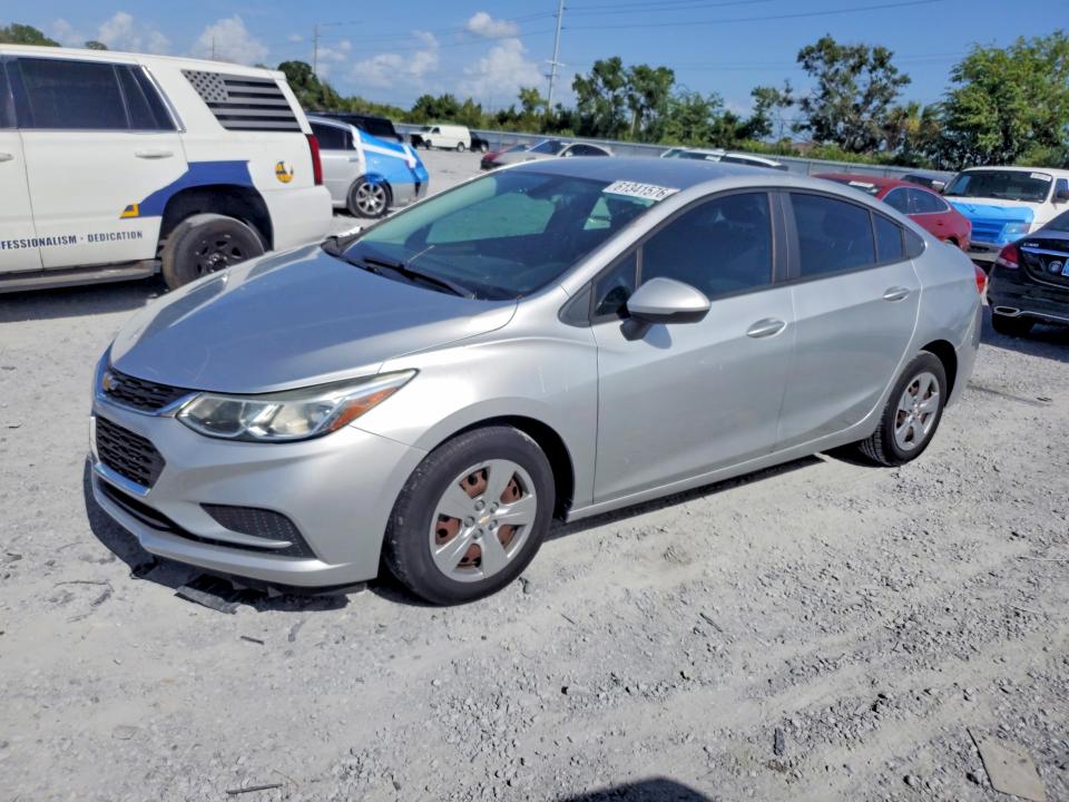 CHEVROLET CRUZE 2018 with VIN 1G1BC5SM2J7108375 - Photo from auction