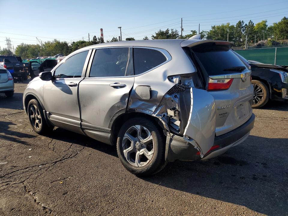 Photo 2 from auction – 2017 HONDA CR-V with VIN 2HKRW2H52HH690950