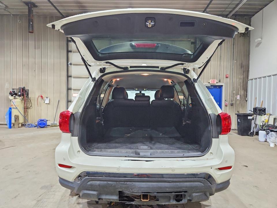 Photo 6 from auction – 2020 NISSAN PATHFINDER with VIN 5N1DR2BM6LC651439