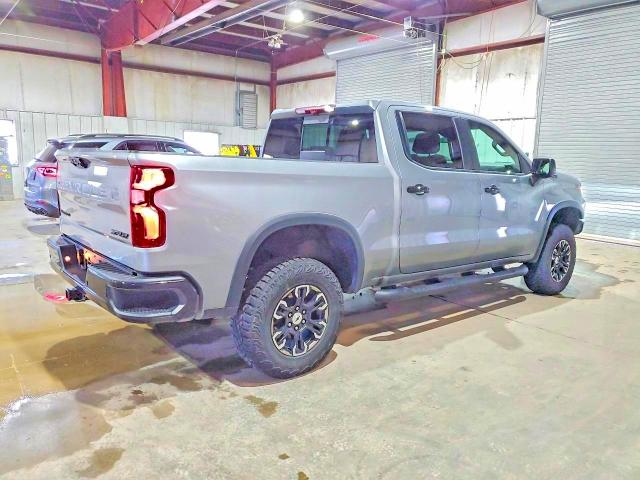 Photo 3 from auction – 2024 CHEVROLET SILVERADO 1500 with VIN 3GCUDHEL2RG137828