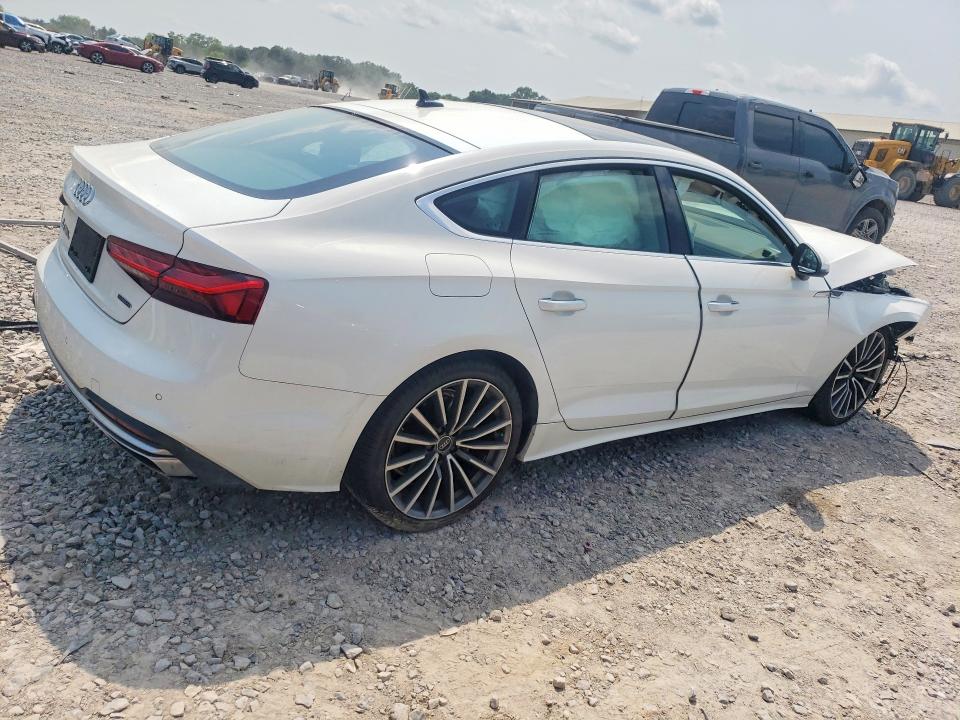 Photo 3 from auction – 2021 AUDI A5 with VIN WAUCBCF50MA062183