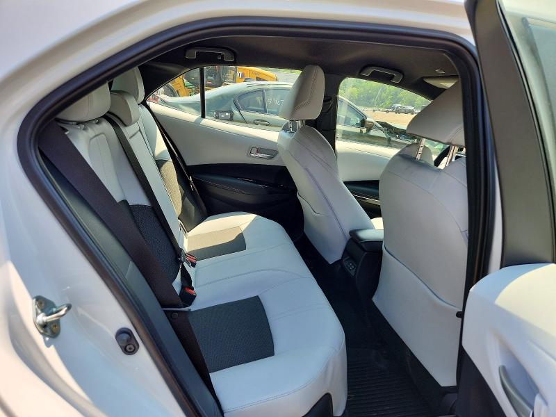 Photo 10 from auction – 2026 TOYOTA COROLLA with VIN JTNC4MBE1T3261167