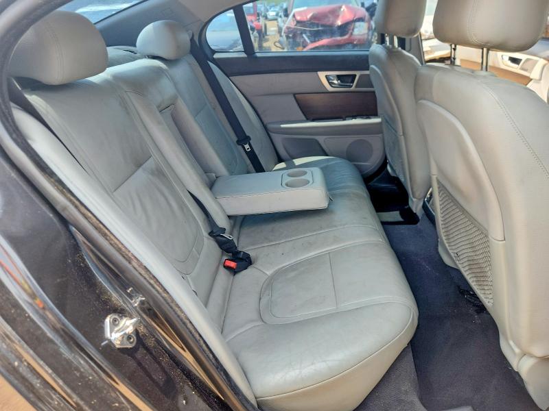 Photo 10 from auction – 2015 JAGUAR XF with VIN SAJWA0FS4FPU56181