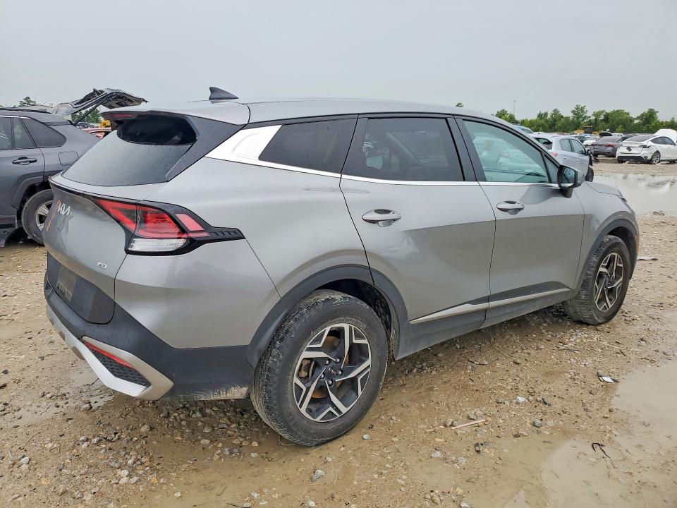 Photo 3 from auction – 2023 KIA SPORTAGE with VIN KNDPUCAF1P7160767