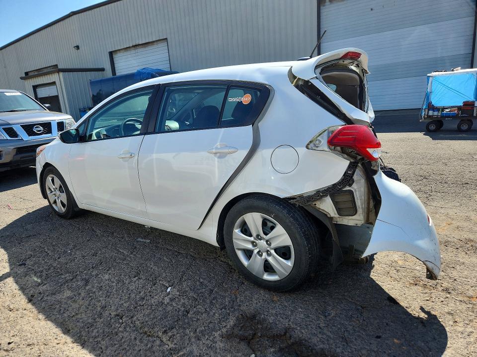 Photo 2 from auction – 2016 KIA FORTE with VIN KNAFK5A84G5589540
